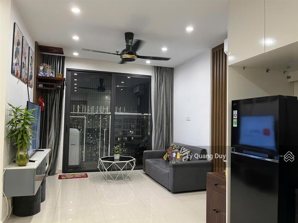 Chính chủ bán căn 1n+ toà 102 vin smart city 43m2 chỉ 3.2 tỷ