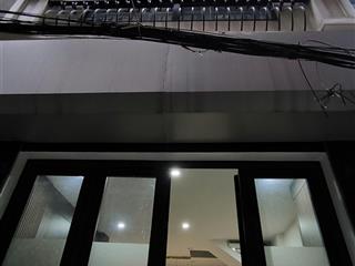 Chính chủ bán nhà mỹ đình 40m2 x 5 tầng, dân xây, 1 nhà ra đường ô tô, giá chỉ 8 tỷ ..
