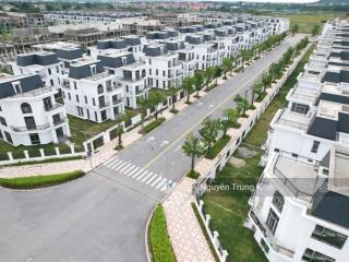 Chủ nhà cần tiền bán gấp biệt thự đơn lập gần vườn hoa s 375m2, giá chỉ 6x tr/m2.  0374 049 ***