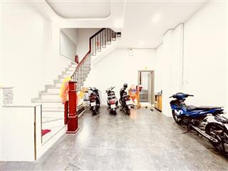 Bán căn hộ dịch vụ trệt 2 lầu gồm 7 phòng 8wc thu nhập 30tr/1tháng đường lâm văn bền quận 7