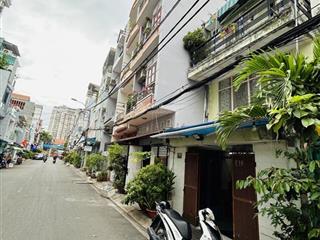 Nhà bán mặt tiền đường 10m kế bên đường lâm văn bền , cạnh các trường học cấp 1,2,3 quận 7