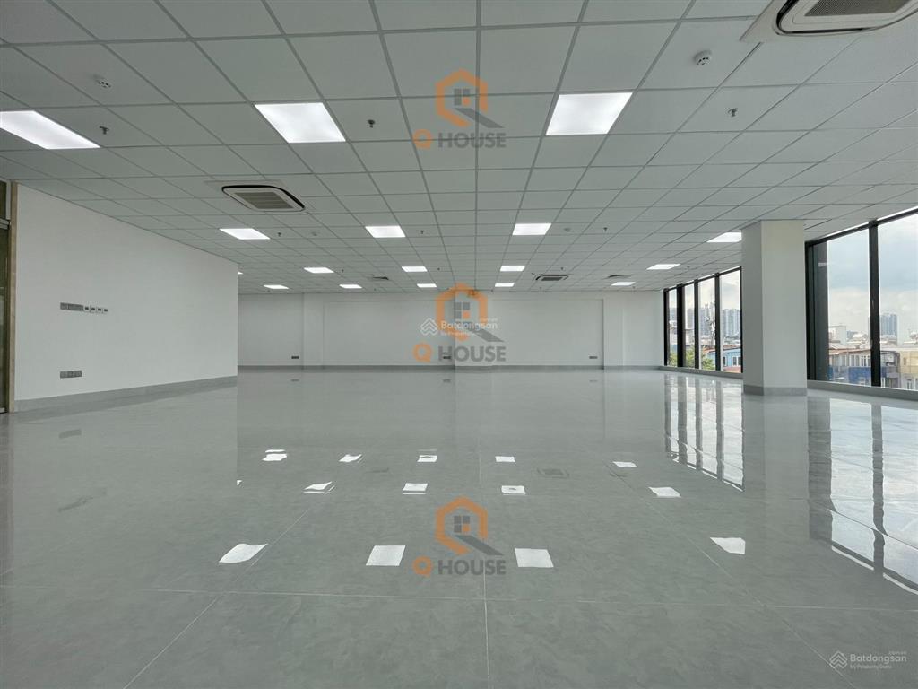 03 tòa nhà văn phòng mới ngay trương văn bang 16*20m, hầm, 6 tầng suốt, thang máy, 250 triệu/tháng