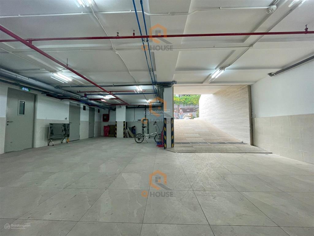 05 tòa nhà "mới" trương văn bang  bát nàn 8*20m, 10*20m, 14*20m, hầm, 7 tầng 100  200 triệu/tháng
