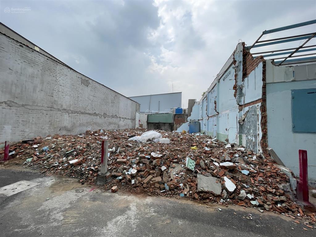 Chủ gửi 70m2 đất, 5,6 tỷ tl, p thủ đức (linh chiểu cũ)