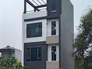Bán nhà 4 tầng mới 40m², mt 5.4m tại thôn nhì, vân nội, đông anh. ô tô vào tận nhà, giá chỉ 4x tỷ