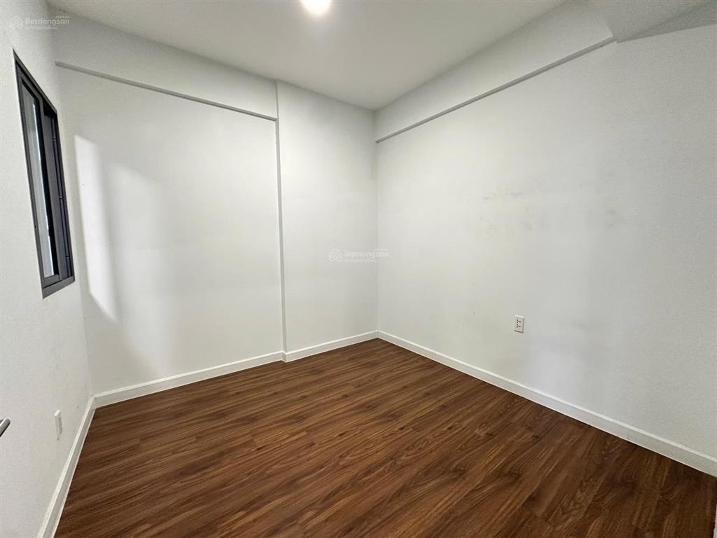 Bán gấp căn hộ 2pn, 2wc, 65m2 tại lovera vista, bình chánh, 3,15 tỷ