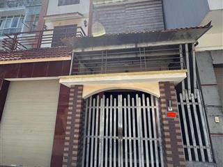 Bán nhà 3 tầng cũ ô tô đỗ cửa mễ trì, nam từ liêm