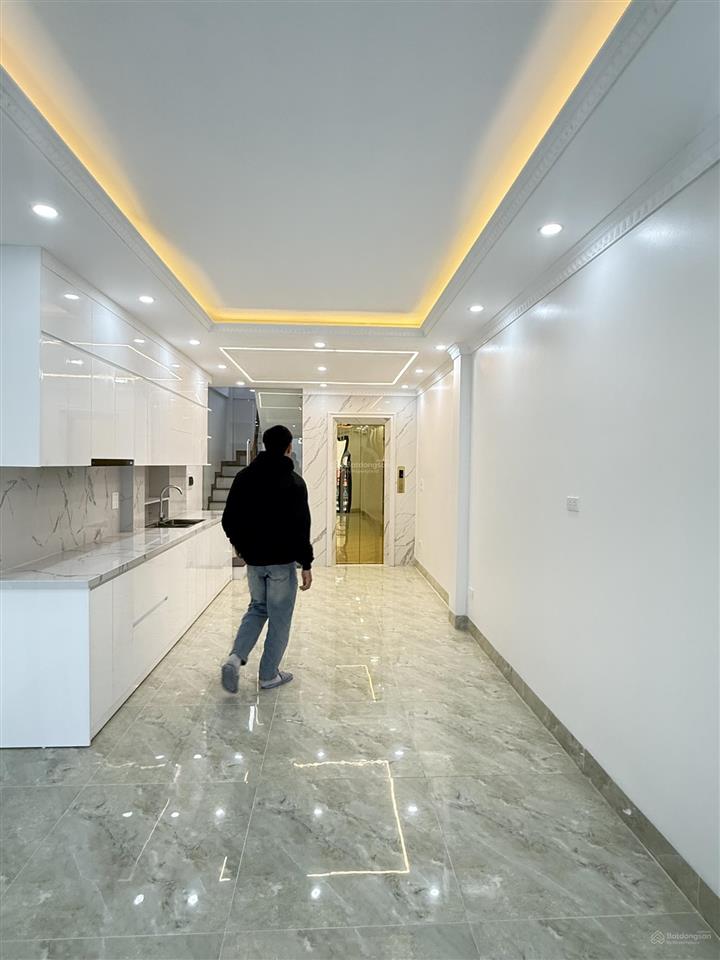 Bán nhà, thang máy, ô tô vào nhà phố trần quốc vượng, cầu giấy 48m2 x 7t giá 14 tỷ nhỉnh