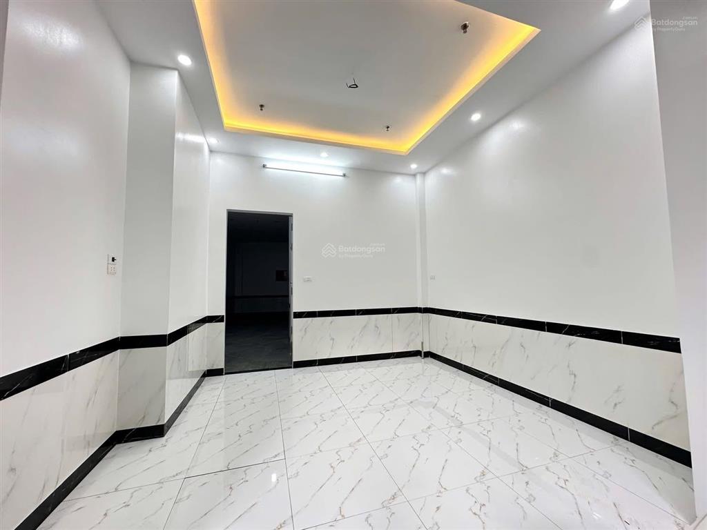 Bán toà nhà ccmini dòng tiền phố lê quang đạo, dt 65m x 7 tầng thang máy, giá 16 tỷ nhỉnh