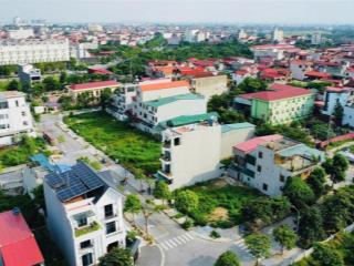 Bán lô đất trung tâm kđt vườn sen  vị trí kim cương, đầu tư sinh lời cao, cạnh sun group 500ha