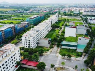 Anh trai em có lô đất 121,5m2 (mặt tiền 6m) cạnh kđt sun group bn, đại học ngoại thương cs2 gửi bán