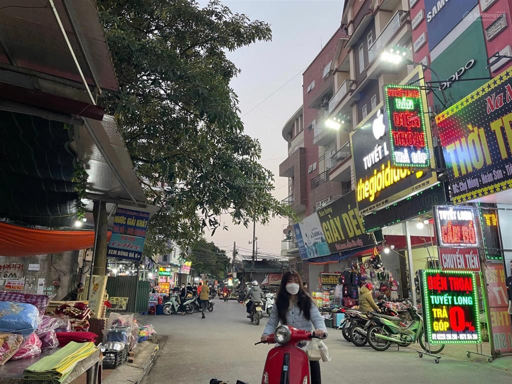 Bán lô đất đẹp sát kcn tiên sơn, dân cư đông đúc, có thể ở hoặc kinh doanh, sổ sẵn, giá chỉ 4,1 tỷ