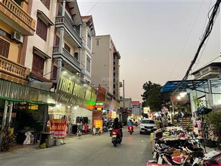 Bán lô đất đẹp sát kcn tiên sơn, dân cư đông đúc, có thể ở hoặc kinh doanh, sổ sẵn, giá chỉ 4,1 tỷ