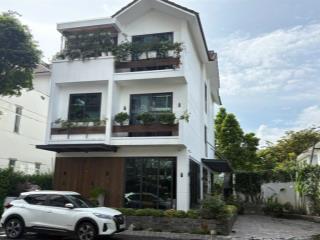 Biệt thự đơn lập (11.2x20) 371m2 sd liên phường, sát global city, hồ bơi, compoud
