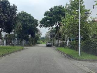 Bán lô biệt thự cienco5, mê linh, view công viên trước và sau, đường 18.5m, pháp lý tốt, giá đầu tư