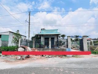 Bán đất mặt tiền trần huy liệu trung tâm thị trấn đất đỏ, brvt vị trí đắc địa cách đư