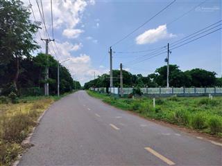 Bán đất mặt tiền đường đoàn trung còn
thị trấn đất đỏ bà rịa vũng tàu vị trí đẹp mặt tiền đư