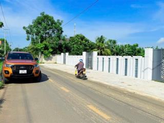 Bán lô đất gần ngay bên khu công nghiệp đất đỏ giá chỉ 3tỷ2 diện tích 654m2