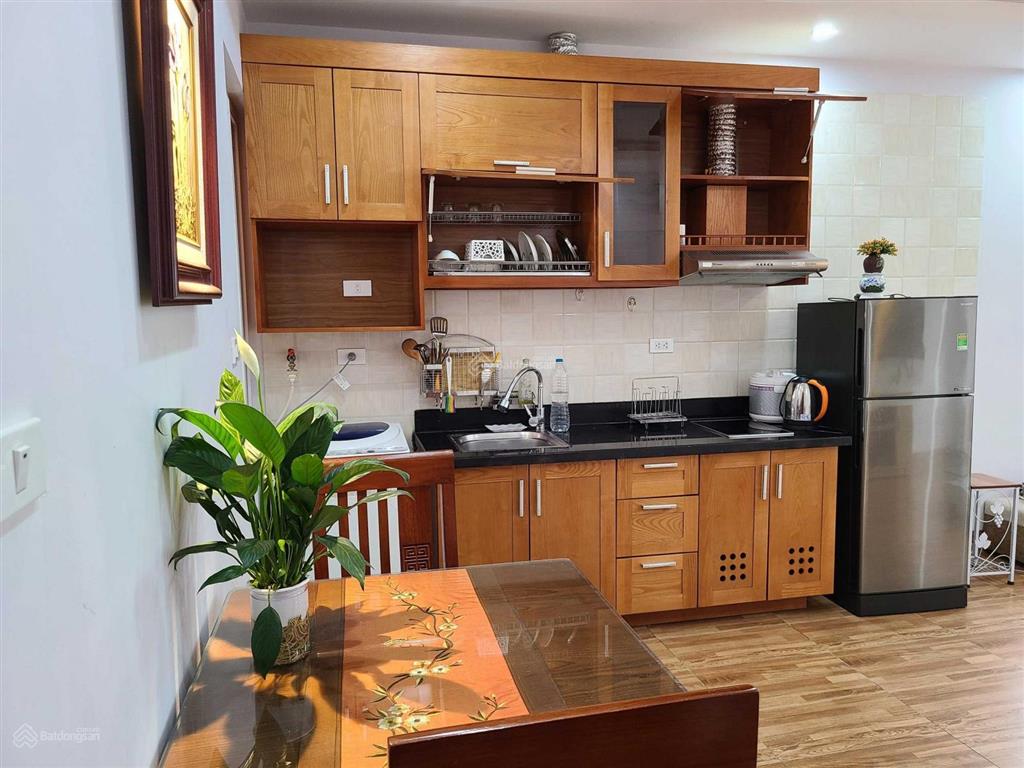 Căn hộ cao cấp đang cho người nước ngoài thuê full đồ 45m2 giá 7tr6 tại nguyễn phúc lai