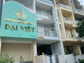 Gấp bán 27,5 tỷ nhà phố kdc himlam quận 7 đường 14m nhà full nội thất, shr  0908 935 ***