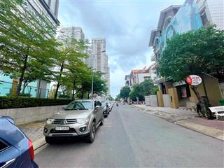 Bán biệt thự himlam q7 căn góc 2mt dt 137,5m2 đường 14m lk nguyễn thị thập gb 61 tỷ  0908 935 ***