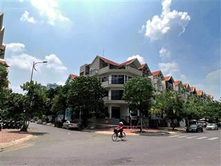 Khan hiếm cho thuê nguyên tòa nhà vp căn góc 2 mt kdc himlam dt 200,8m2 giá 135tr  0908 935 ***
