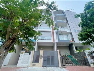 Bán nhà phố đ. hoàng trọng mậu himlam có thang máy gb 39 tỷ  0908 935 ***