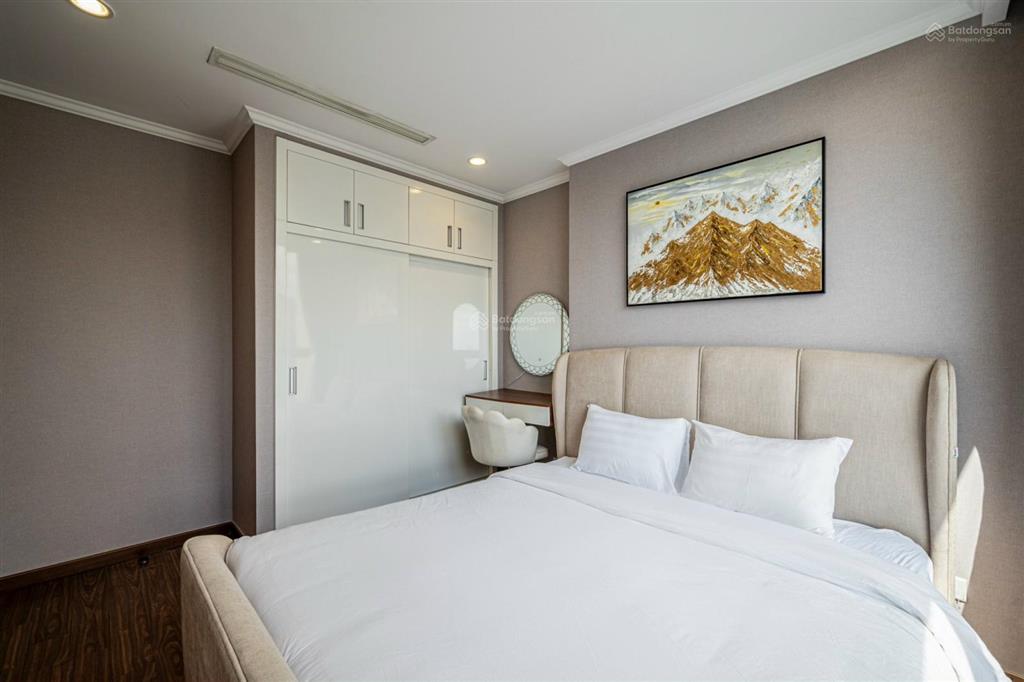 Chủ kẹt tiền cần bán 1pn đi định cư để giá tốt cho khách thiện chí vinhomes central park view đẹp