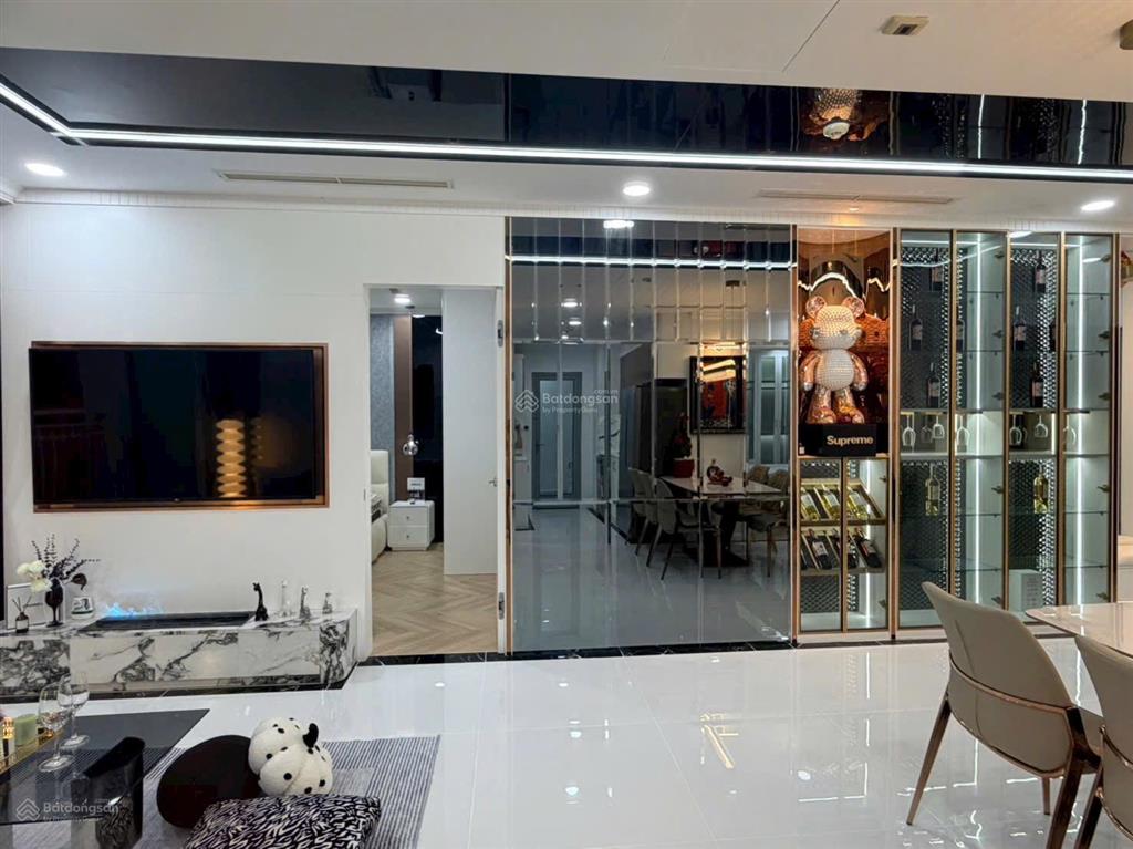 Bán căn hộ 3pn, 2wc tại vinhomes central park, 115m2, hot