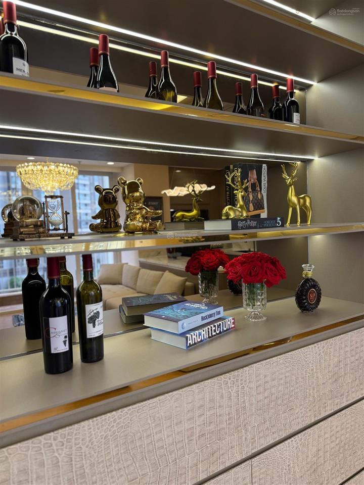 Cho thuê căn hộ vinhomes central park 2 phòng ngủ, nội thất đẹp nhiều tiện ích