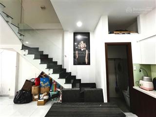 Nhà đẹp trung tâm bình thạnh, có sân đậu oto trước nhà. 3pn 4wc đa công năng phù hợp an cư lâu dài