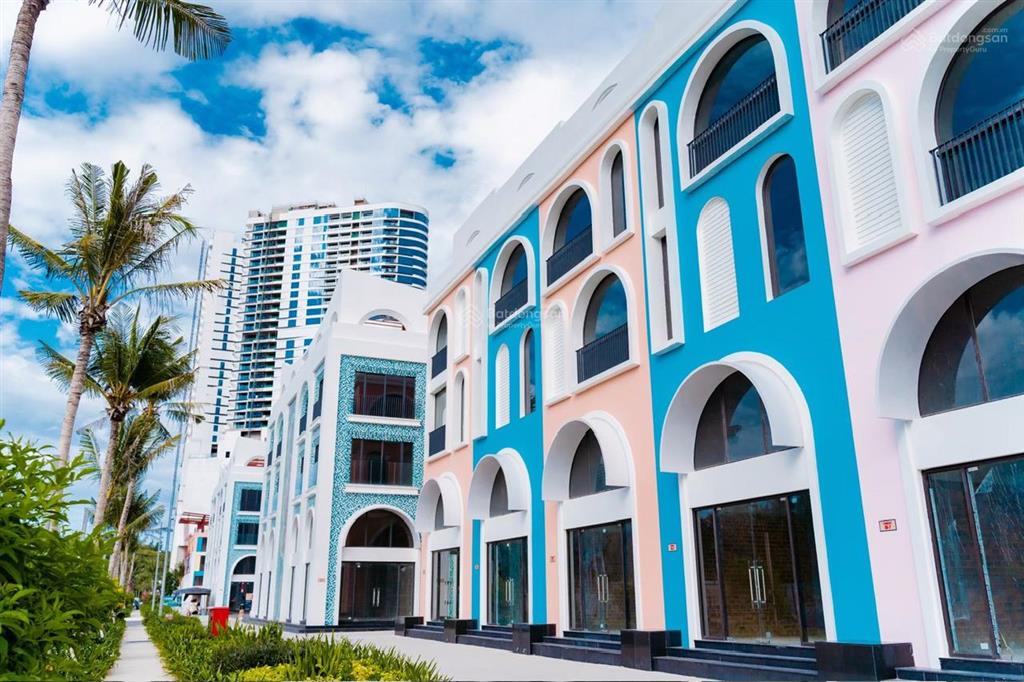 Bán nhanh shophouse mặt biển nha trang đã có sổ hồng, chỉ từ 8 tỷ/căn. có thể vận hành ngay