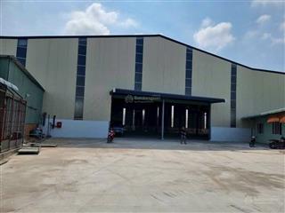 Cho thuê xưởng phan văn hớn hóc môn. gần an sương dt 2400m giá 150tr