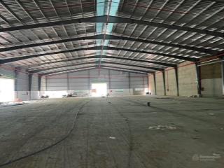 Cho thuê xưởng hóc môn. dt 2800m 150tr pccc container gần an sương