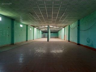 Cho thuê mbkd hà huy giáp q12. dt 720m2 giá 60tr/th