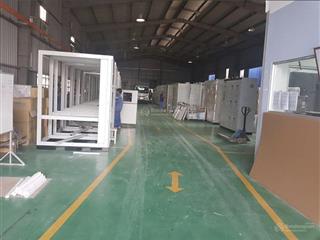 Cho thuê xưởng 80tr 1400m an phú đông quận 12. nền epoxy , cao 8m