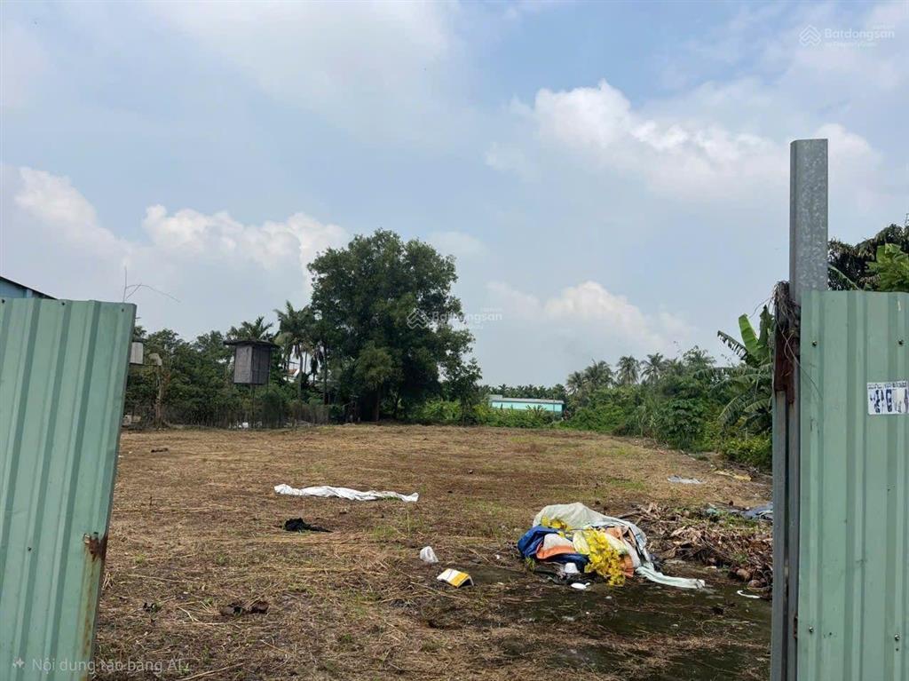 Cho thuê đất làm bãi xe an phú đông quận 12. 1500m2, đã san lắp sử dụng ngay