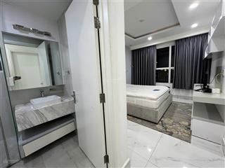 Bán cc 3pn 2wc tại nguyễn hữu thọ, q7, tp.hcm, giá tốt 6,1 tỷ