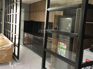 Cho thuê cc siêu hot tại sunrise city view, 24 triệu, 105m2, 3pn, 2wc, q7, hcm