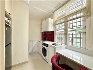 Cho thuê studio mới 100% full nội thất cửa sổ ở phú hữu quận 5
