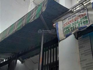 Bán nhà 2/ đường phan văn hớn, vị trí đẹp, 4x12m, 3 tầng, gần công viên thuận kiều