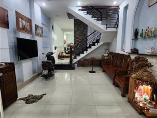 Bán nhà đường nguyễn văn quá, 4,5x18m, 2 tầng, 3 phòng ngủ