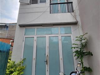 Bán nhà đường trường chinh, gần an sương, sổ hồng riêng