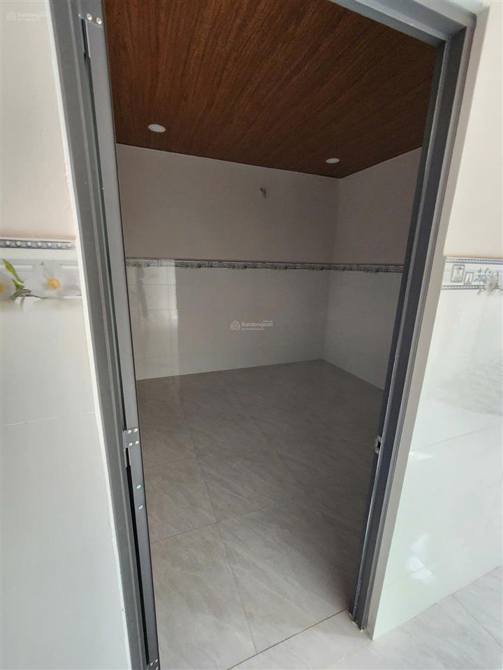 Bán nhà đường nguyễn văn quá, 4m nở hậu 6m dài 22m, hẻm thông