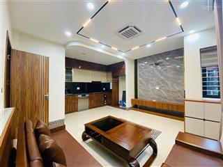 Chính chủ bán nhà phố cự lộc lô góc 30/40m2 6t thang máy. vừa ở vừa kd & đầu tư sinh lời đừng bỏ lỡ