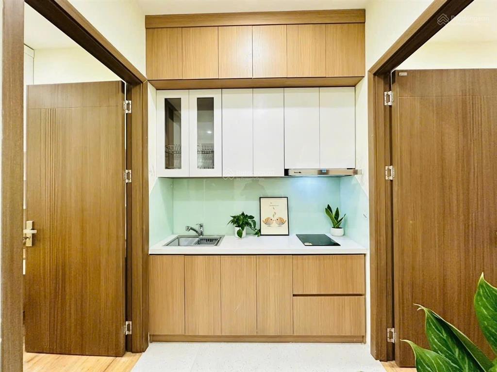 Toà chdv cầu giấy, 140m*6t*15p kk dạng 2ngủ 1khách. máy in tiền siêu đẹp. đủ pccc & gpxd, sđcc