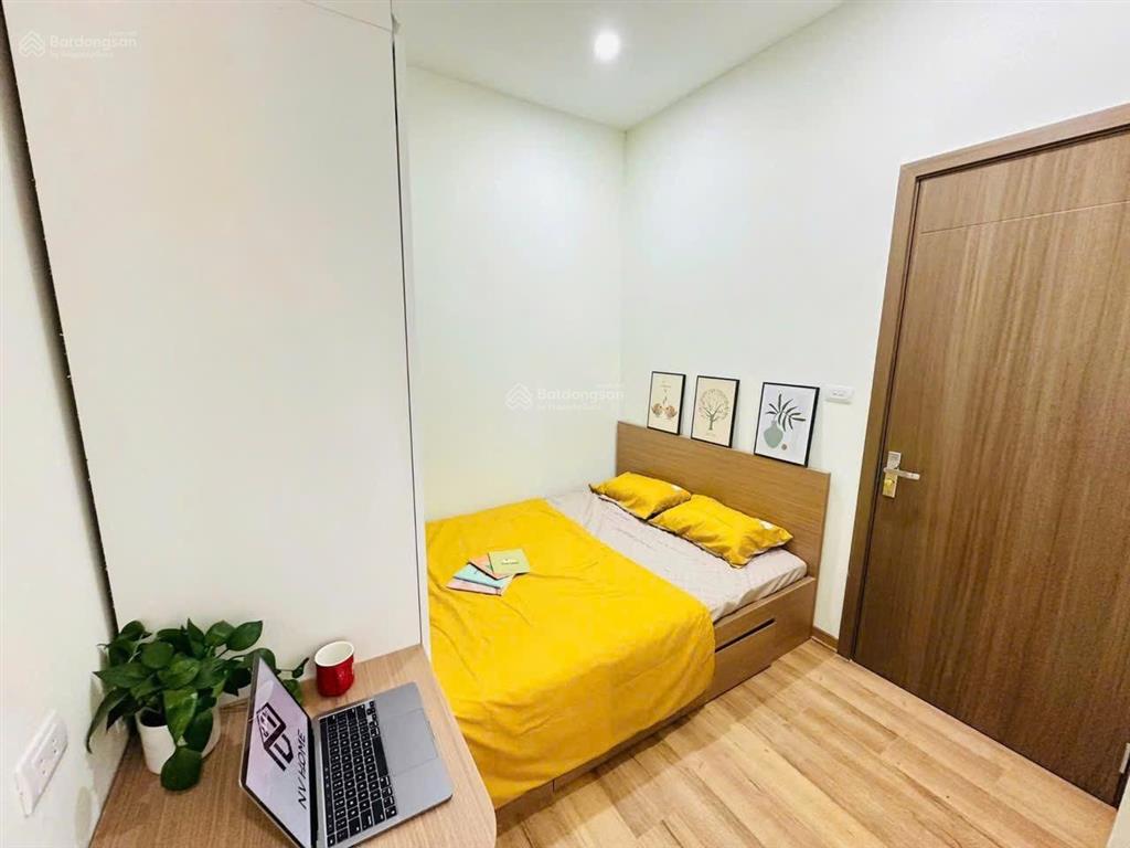 Toà chdv cầu giấy, 140m*6t*15p kk dạng 2ngủ 1khách. máy in tiền siêu đẹp. đủ pccc & gpxd, sđcc