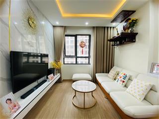 Chính chủ bán căn hộ 2 ngủ 70m full nội thất,tầng trung,hướng mát giá 5,1 tỷ bao phí cc thái hà bca