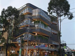 Cho thuê tòa nhà đẹp, ngay vòng xoay trung tâm quận 5, trần phú, trần hưng đạo