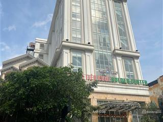 Cho thuê tòa nhà góc 2 mặt tiền cao thắng  nguyễn thị minh khai quận 3